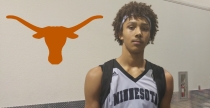 Jericho Sims commits to Texas.