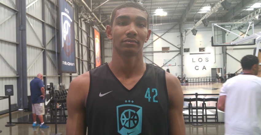 Villanova lands the commitment of Jermaine Samuels.