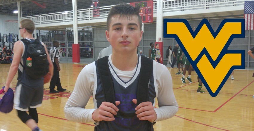 Jordan McCabe commits to WVU. 