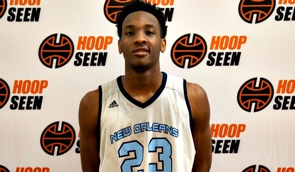 Devin Gilmore plays basketball HoopSeen