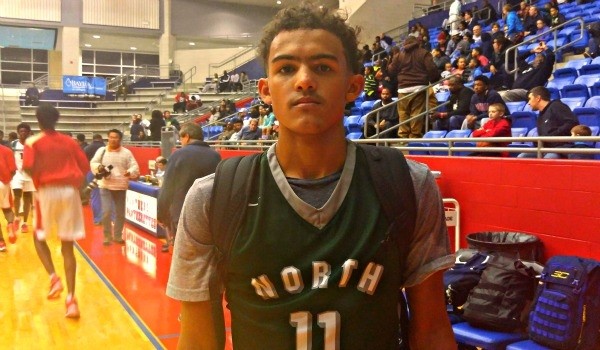 Trae Young stands out in a major way in the Thanksgiving Hoopsfest.
